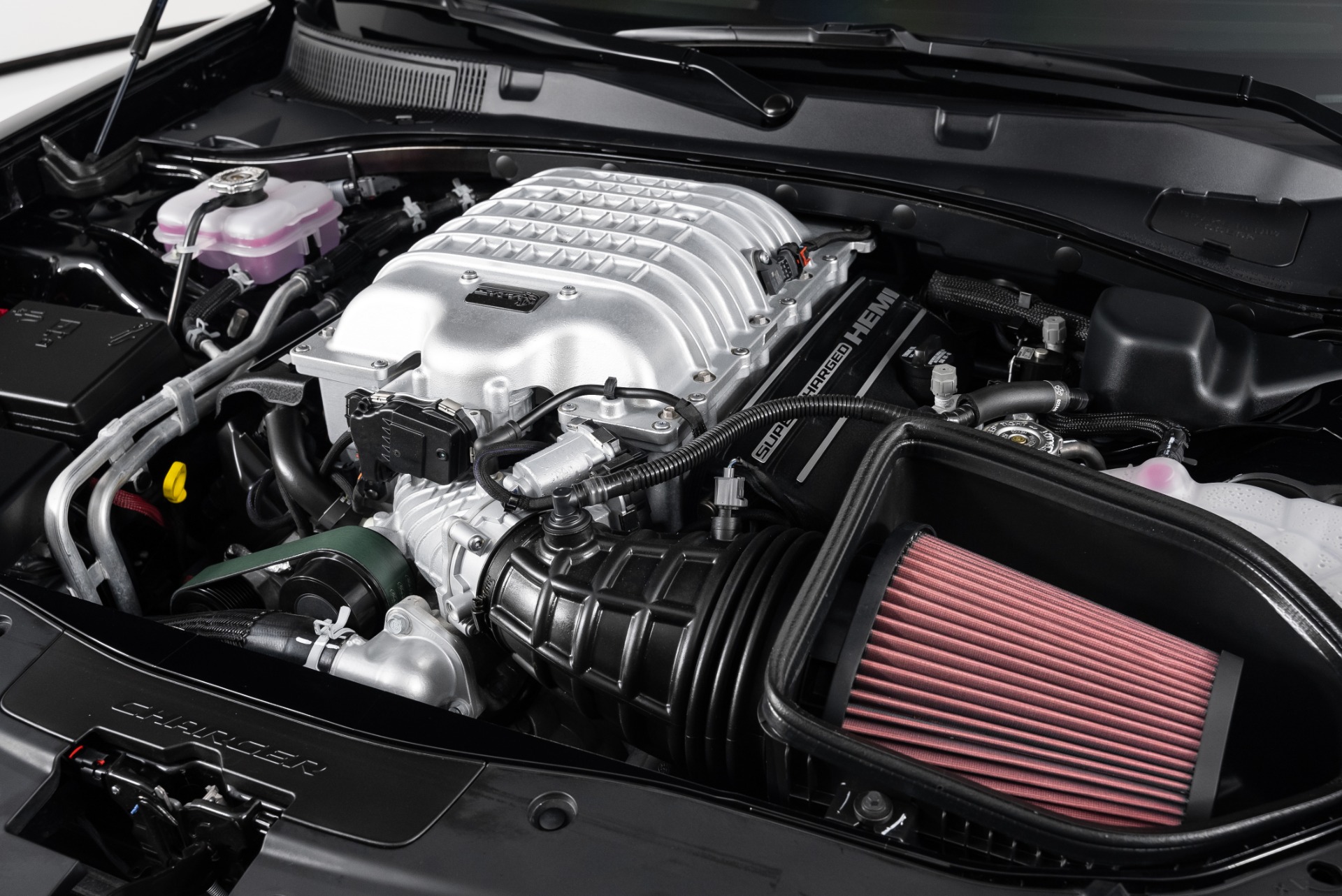 2016 dodge charger srt outlet hellcat engine