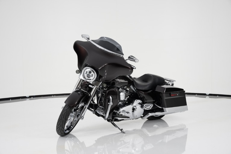 Used 2011 Harley-Davidson Street Glide FLHX for sale Sold at West Coast Exotic Cars in Murrieta CA 92562 9
