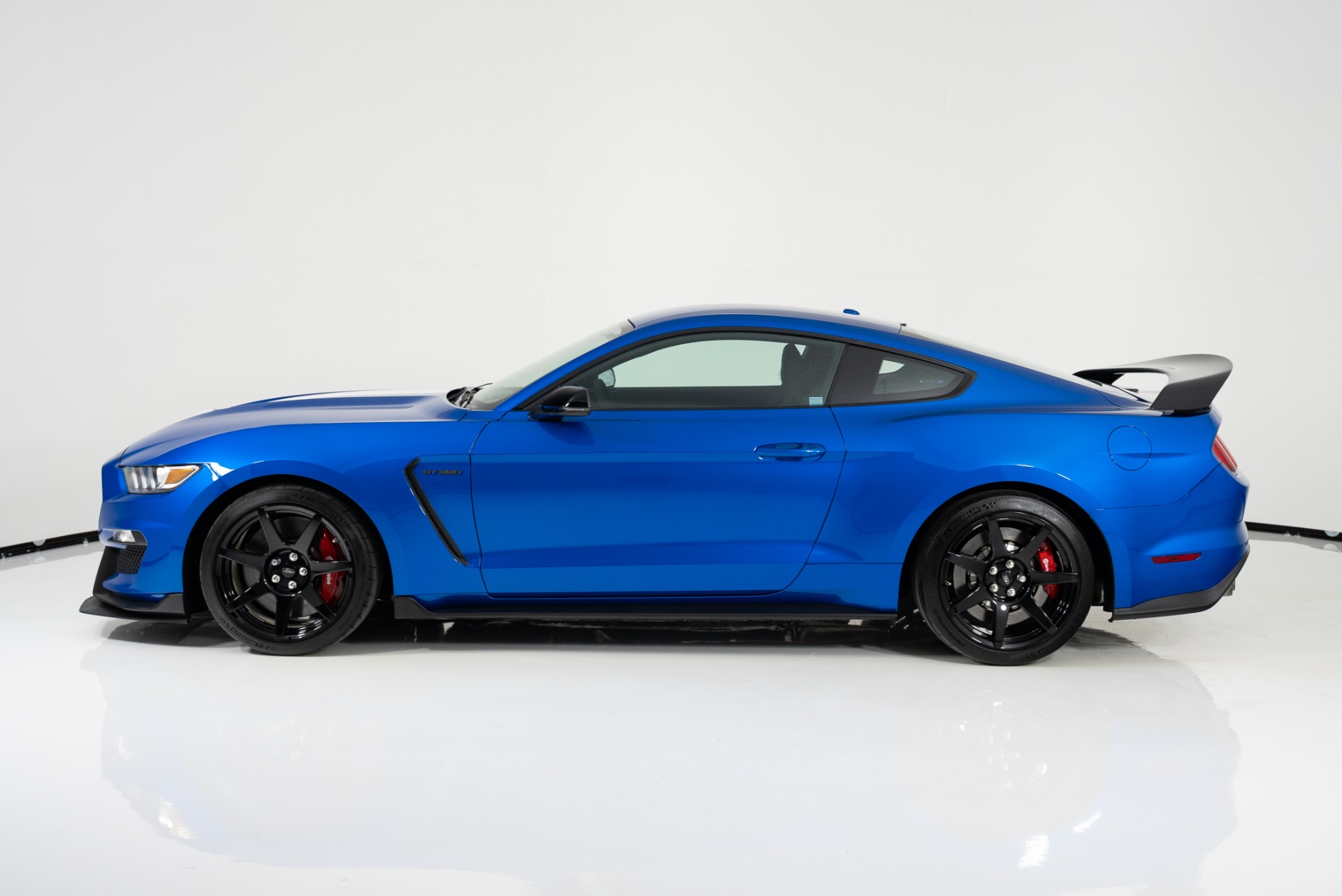 Right Side Kit | FORD MUSTANG SHELBY GT350R 2019 Right Side Kit | FORD MUSTANG SHELBY GT350R 2019