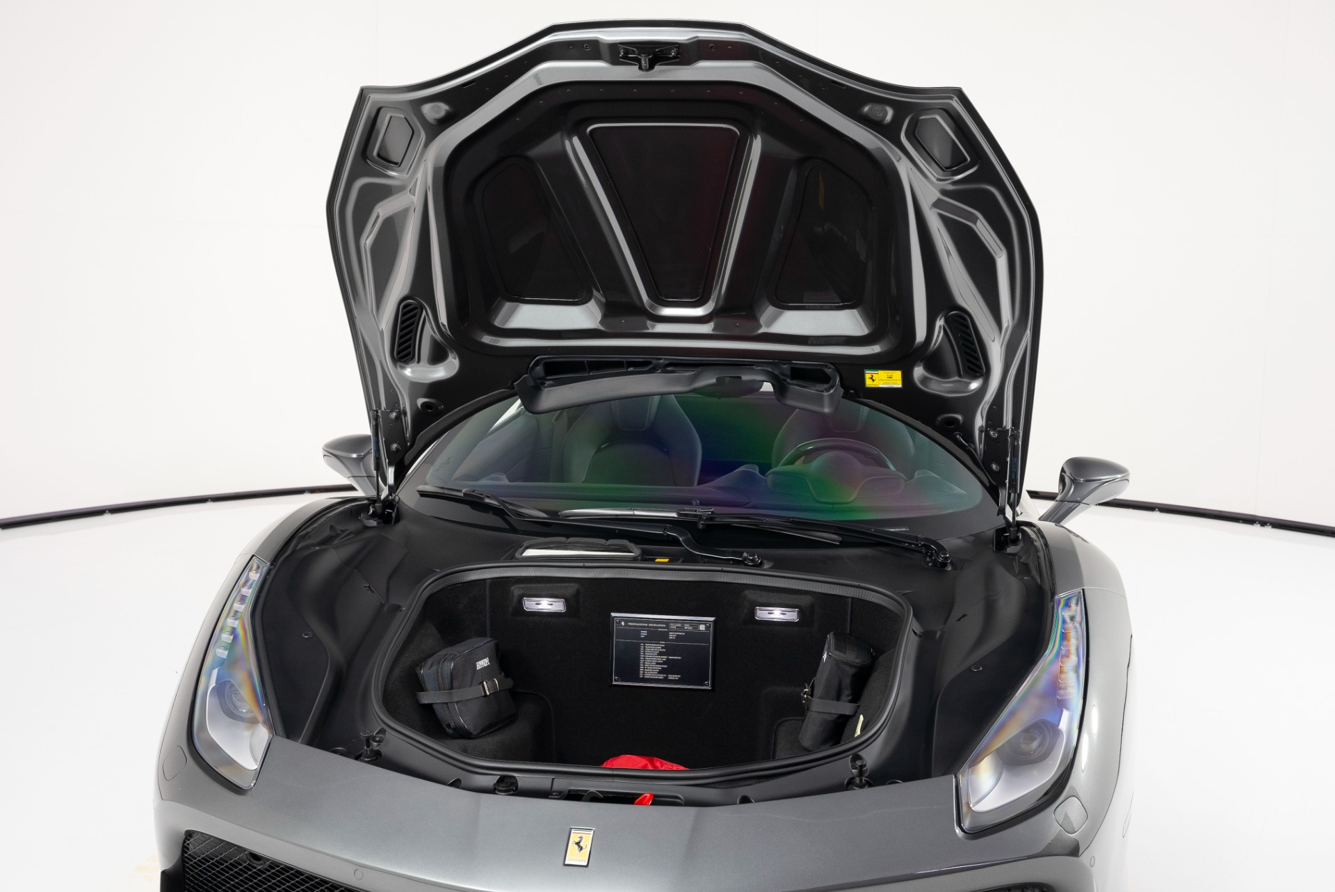 フェラーリ 488 spider ブラック　バッグ Used 2018 Ferrari 488 Spider For Sale (Sold) | West Coast