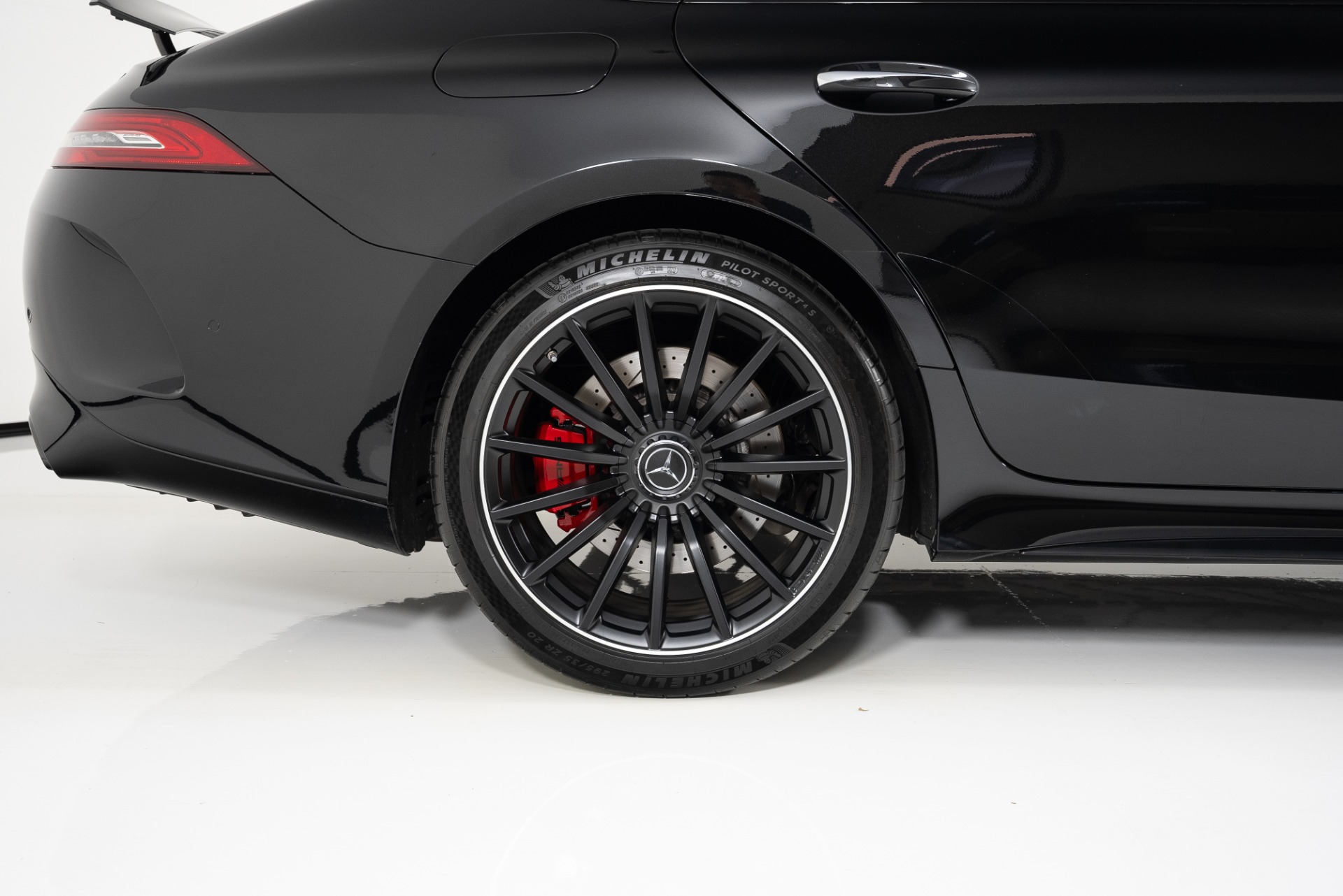 Mercedes BenzS63 ダイナミックパッケージ鍛造AMG 20インチ 鍛造正規品】メルセデスAMG S63 ダイナミックパッケージ 純正 20in 8.5