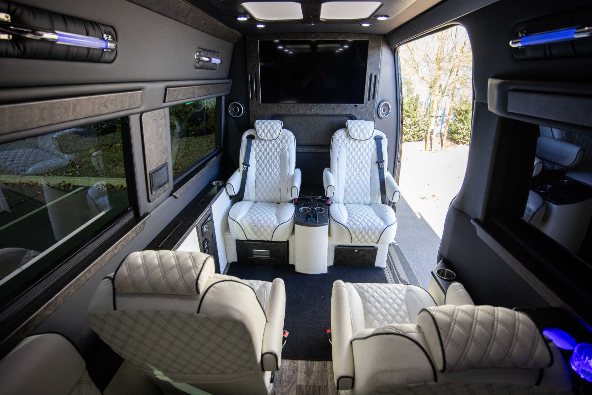 Mercedes executive van sale