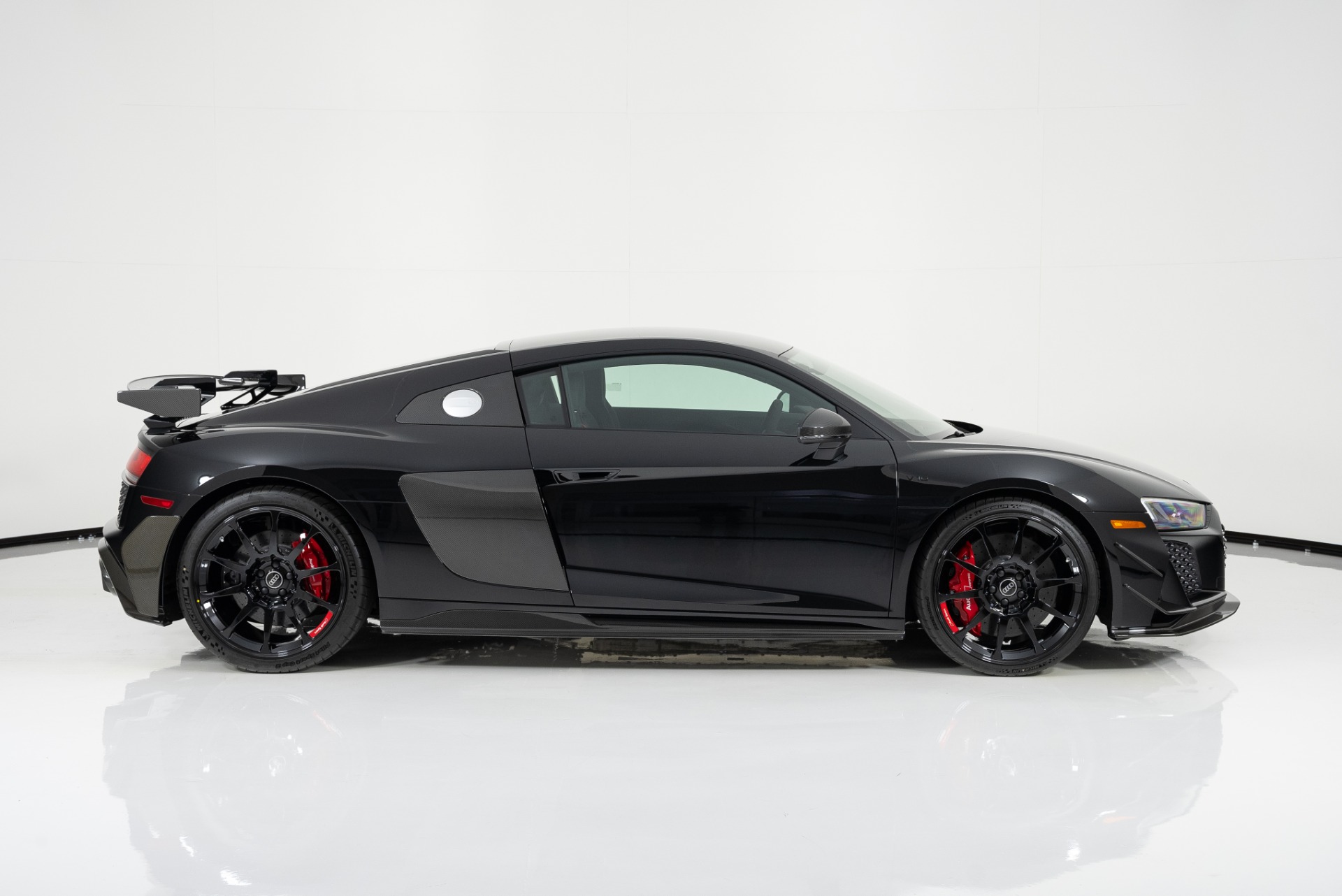 2023 Audi R8 Nera