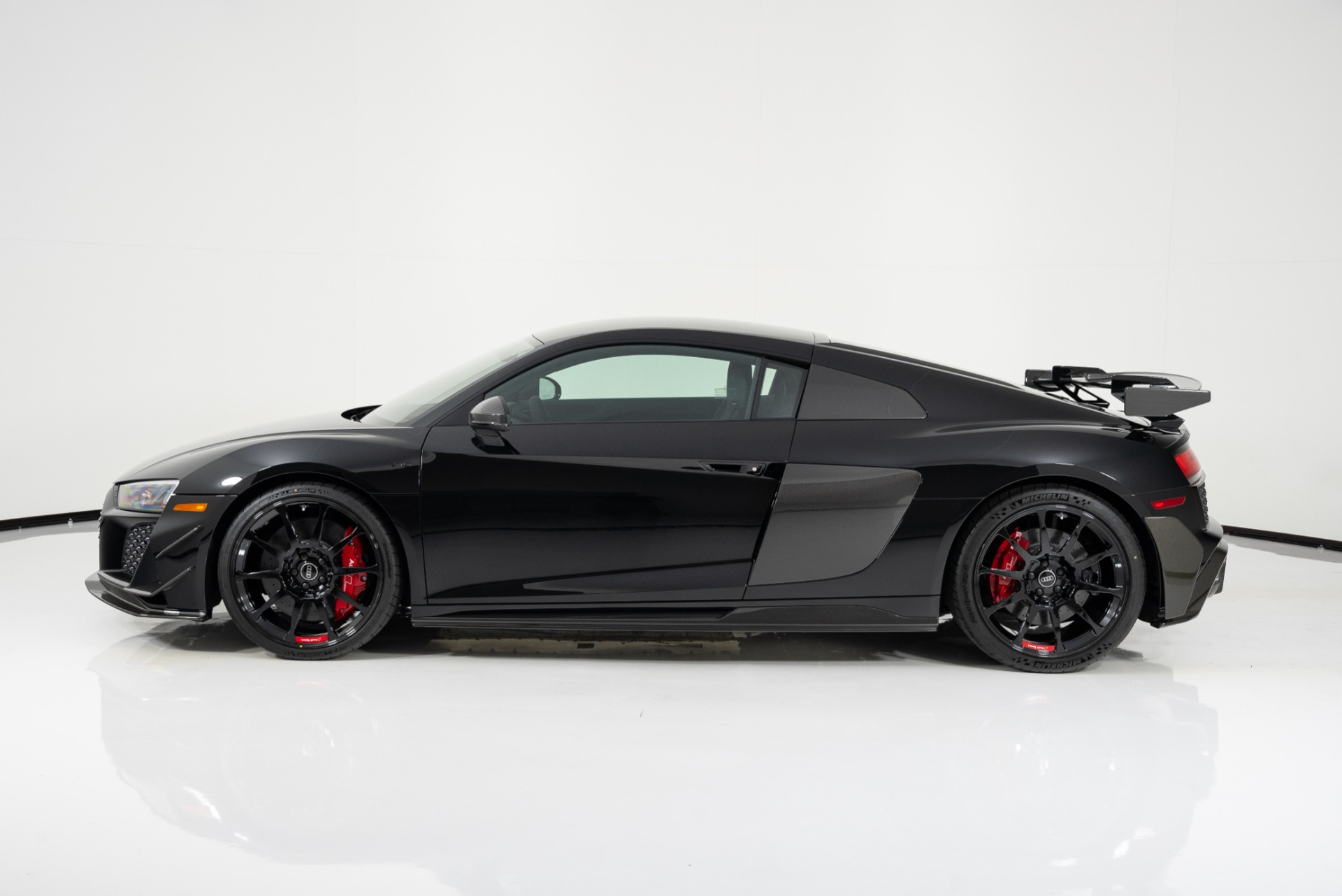 Dark Cars Audi R8 Audi R8 Hyper Black Edition By Anderson Germany