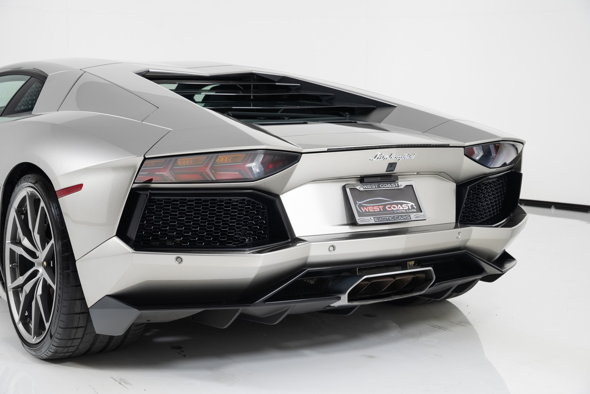 Used 2014 Lamborghini Aventador LP 700-4 For Sale (Sold