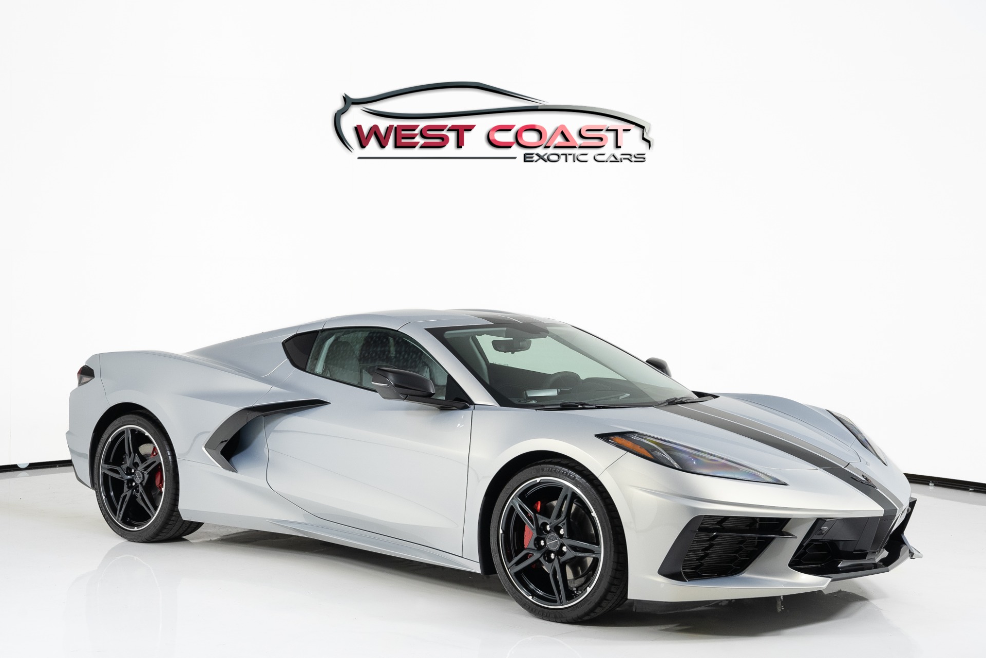 Used-2021-Chevrolet-Corvette- 