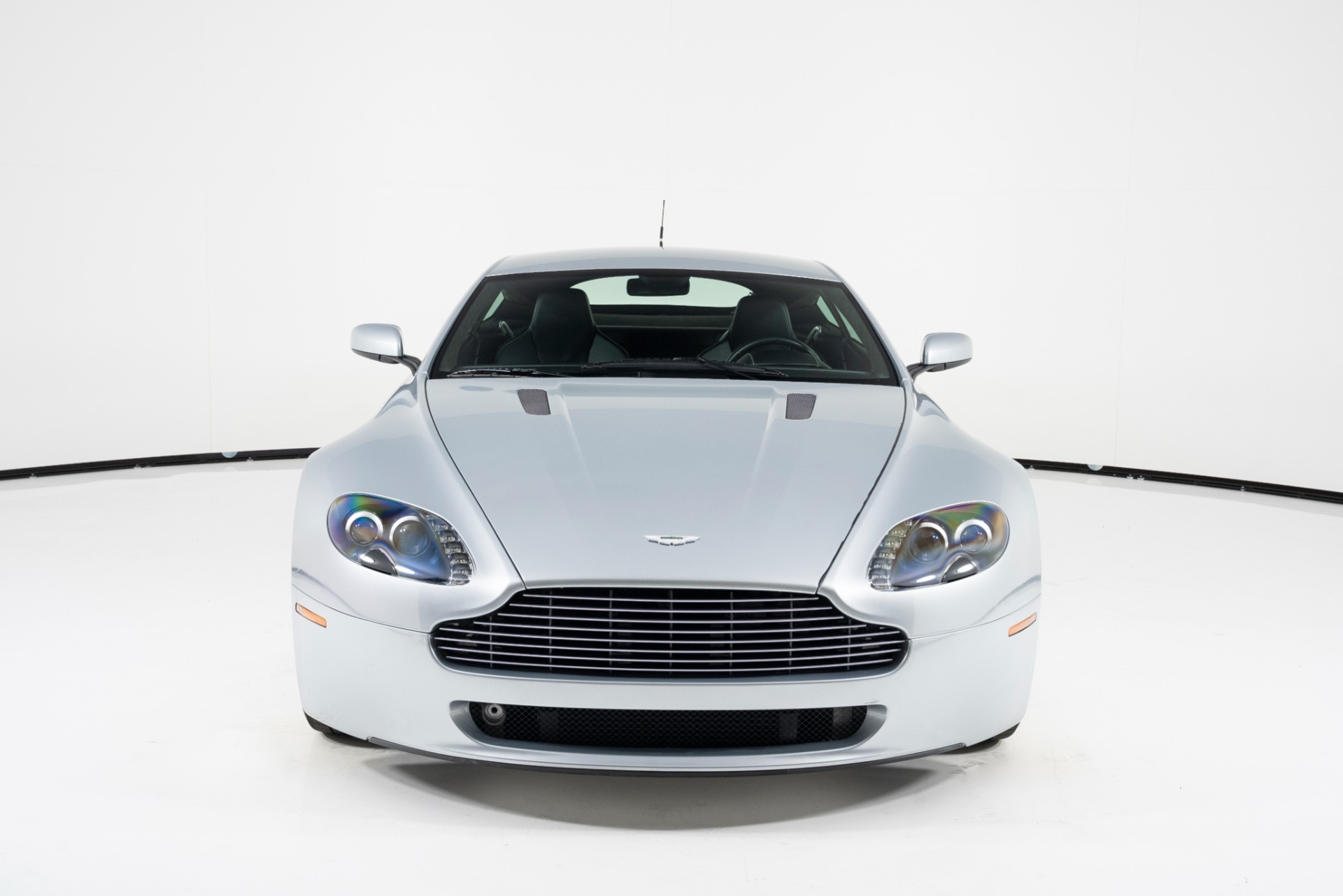 Used 2006 Aston Martin Vantage For Sale (Sold) | duPont REGISTRY