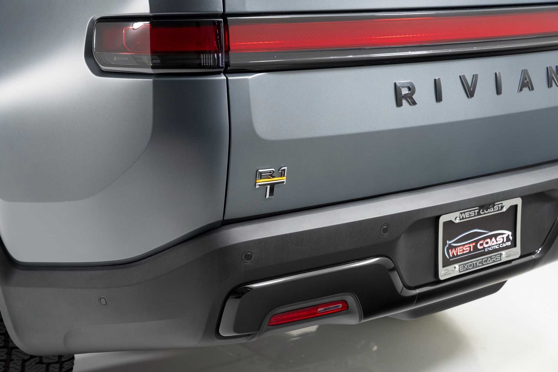 Bumper Kit | RIVIAN R1T 2023