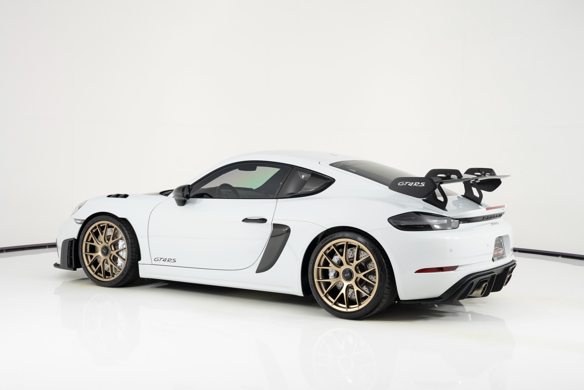 2025 Porsche 911 GT2 RS – Ultimate Track Weapon Revealed