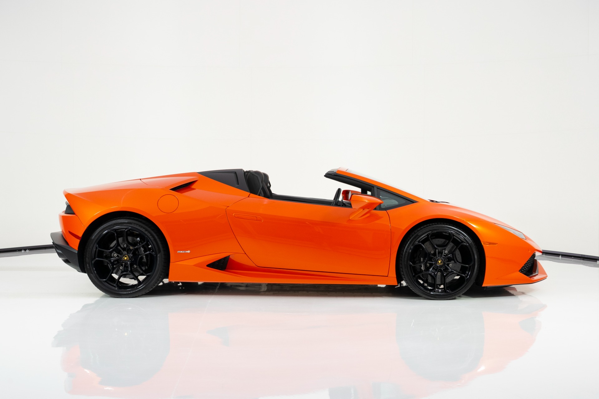 Used 2016 Lamborghini Huracan LP 610-4 Spyder For Sale (Sold