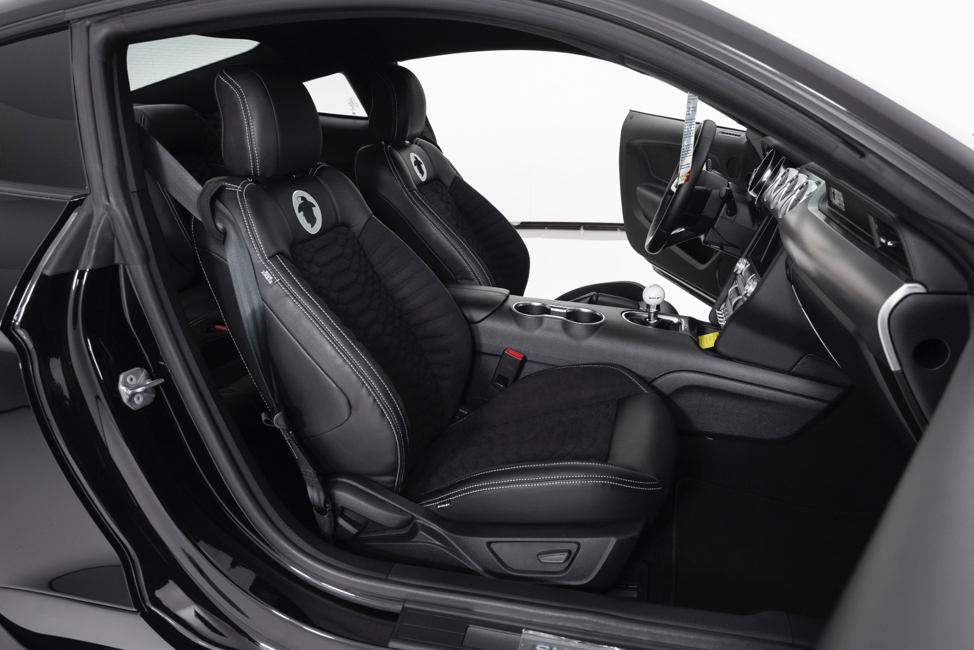 2023 Ford Mustang GT - Photo 29