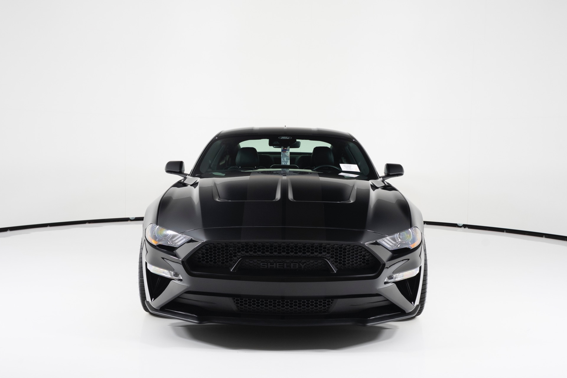 2023 Ford Mustang GT - Photo 8