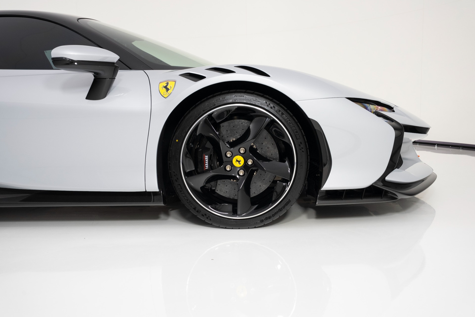 White Sf90 Rear 2024 Ferrari Sf90 White