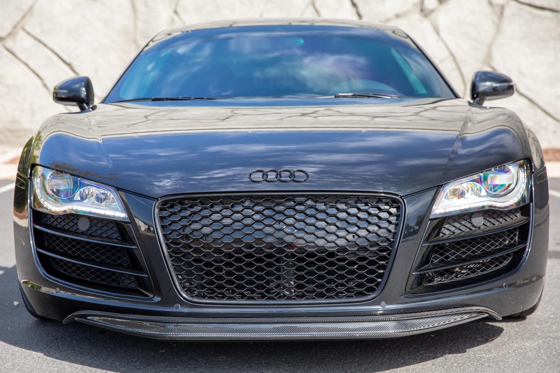 Audi R8 Grill Black