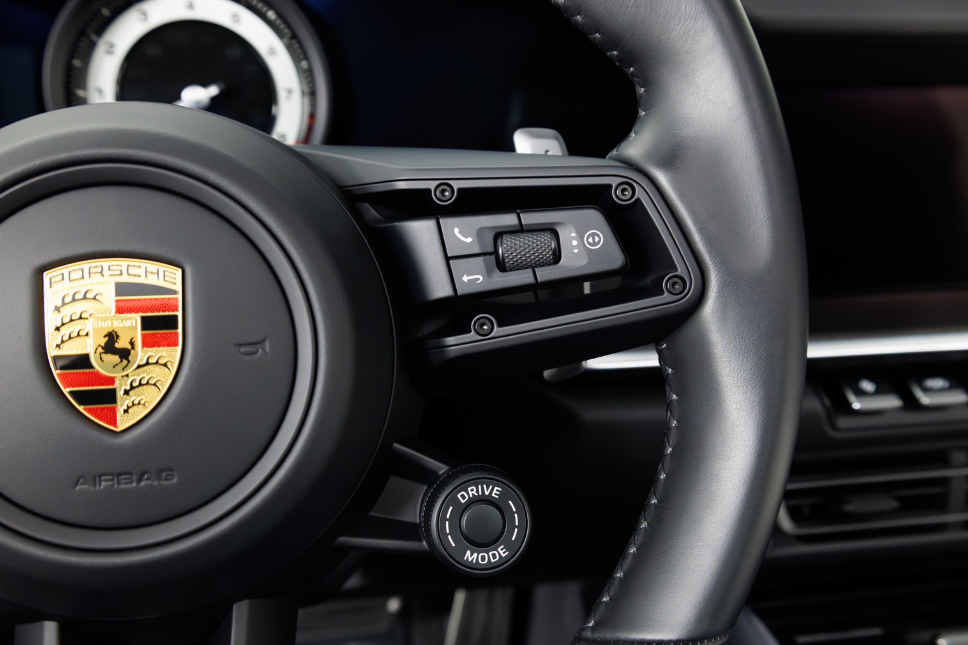 2022 Porsche 911 S - Photo 25