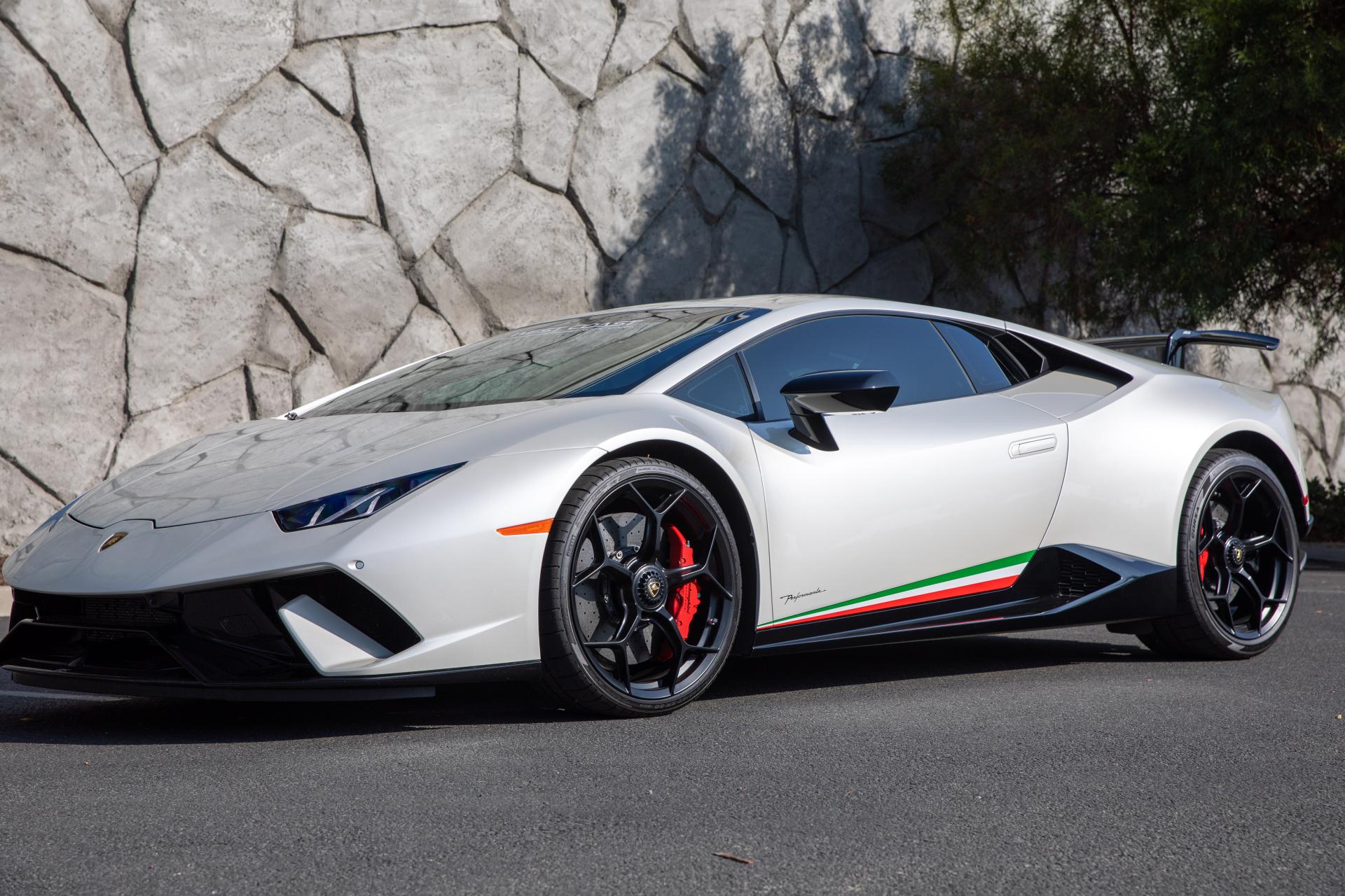 Used 2018 Lamborghini Huracan Performante For Sale (Sold
