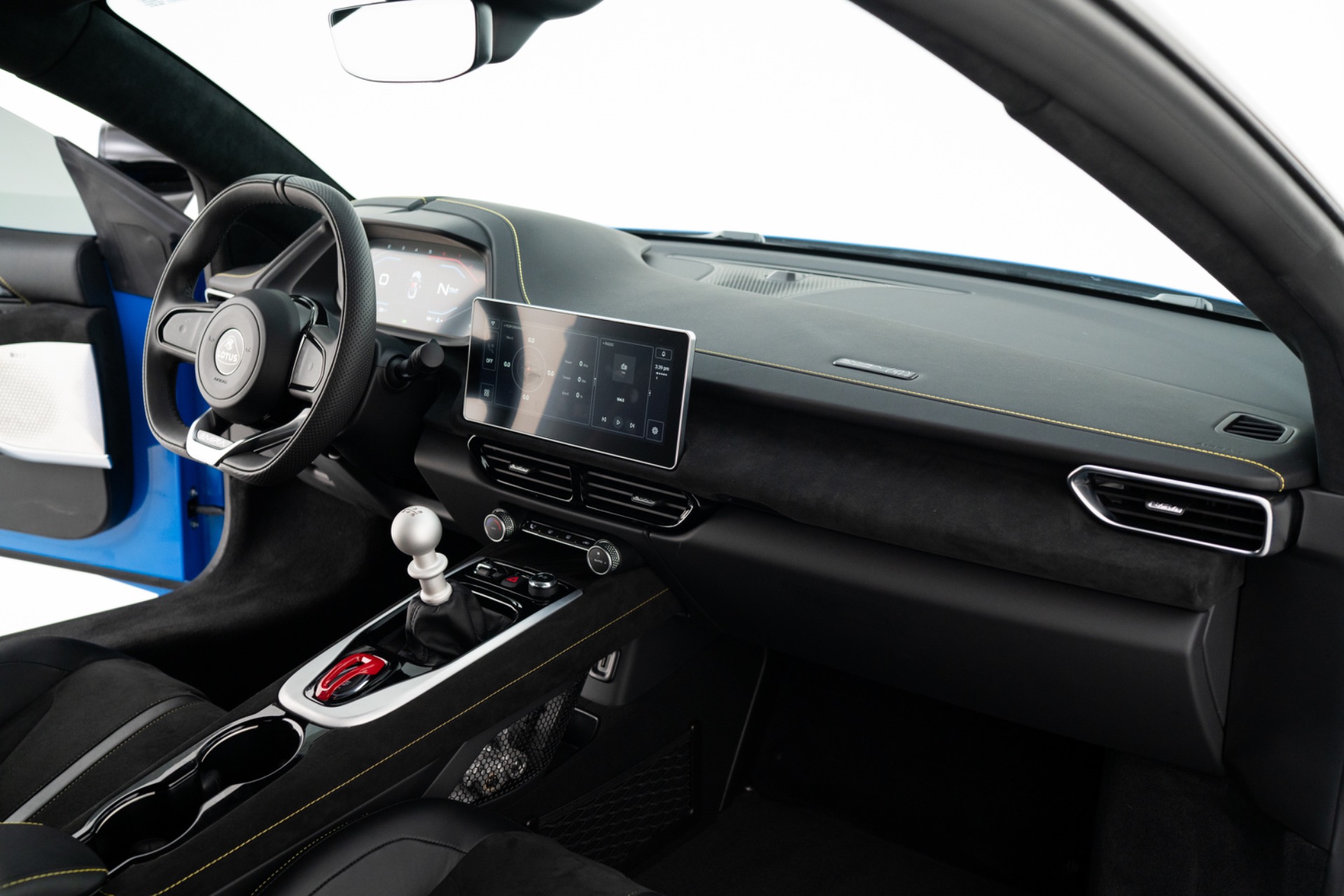 2024 Lotus Emira First Edition - Photo 44