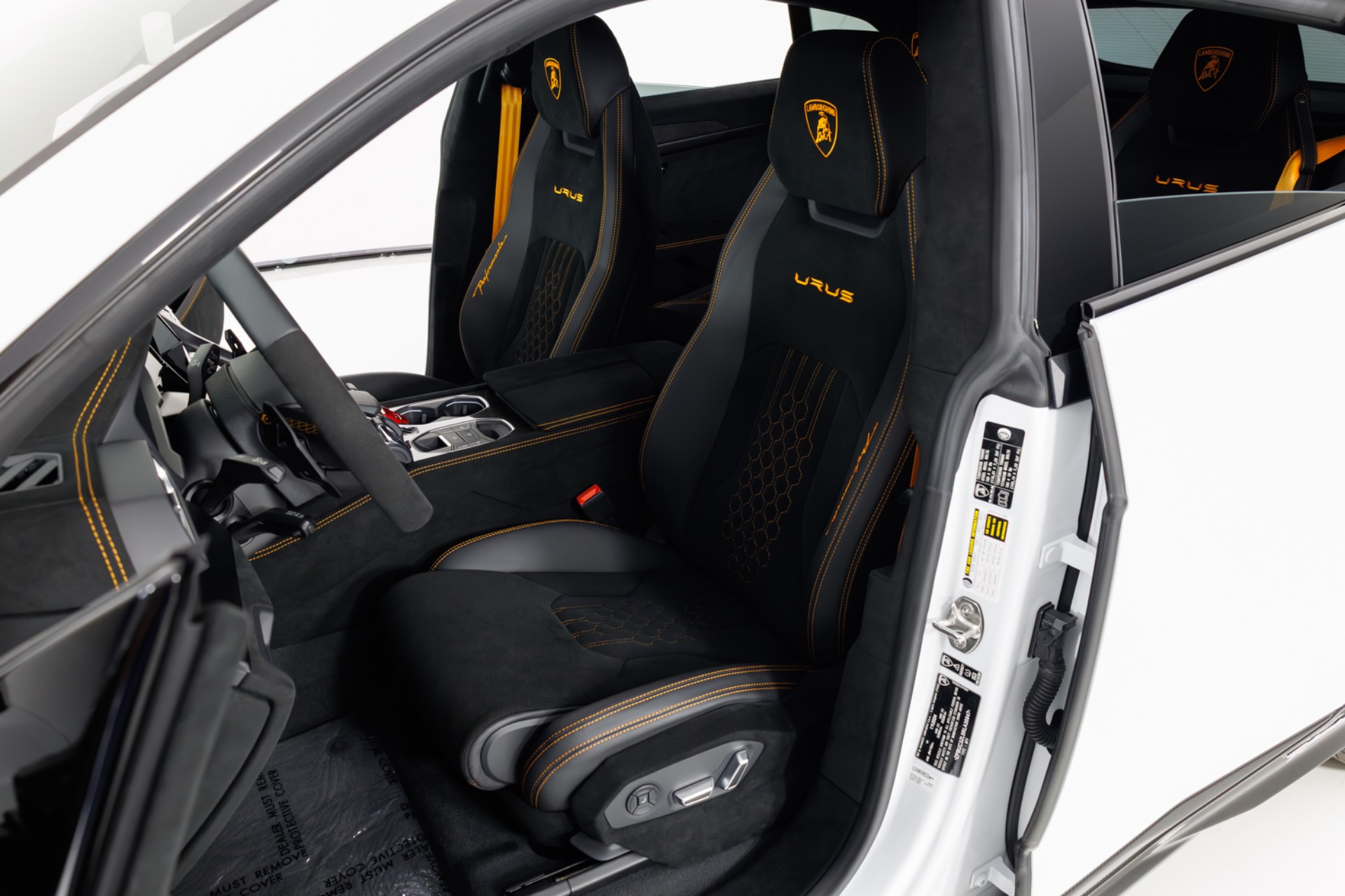 2024 Lamborghini Urus Performante - Photo 15
