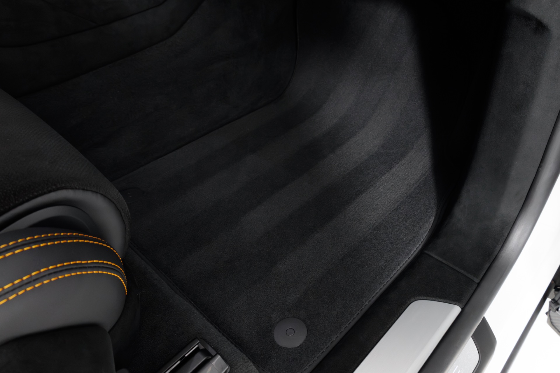 2024 Lamborghini Urus Performante - Photo 43