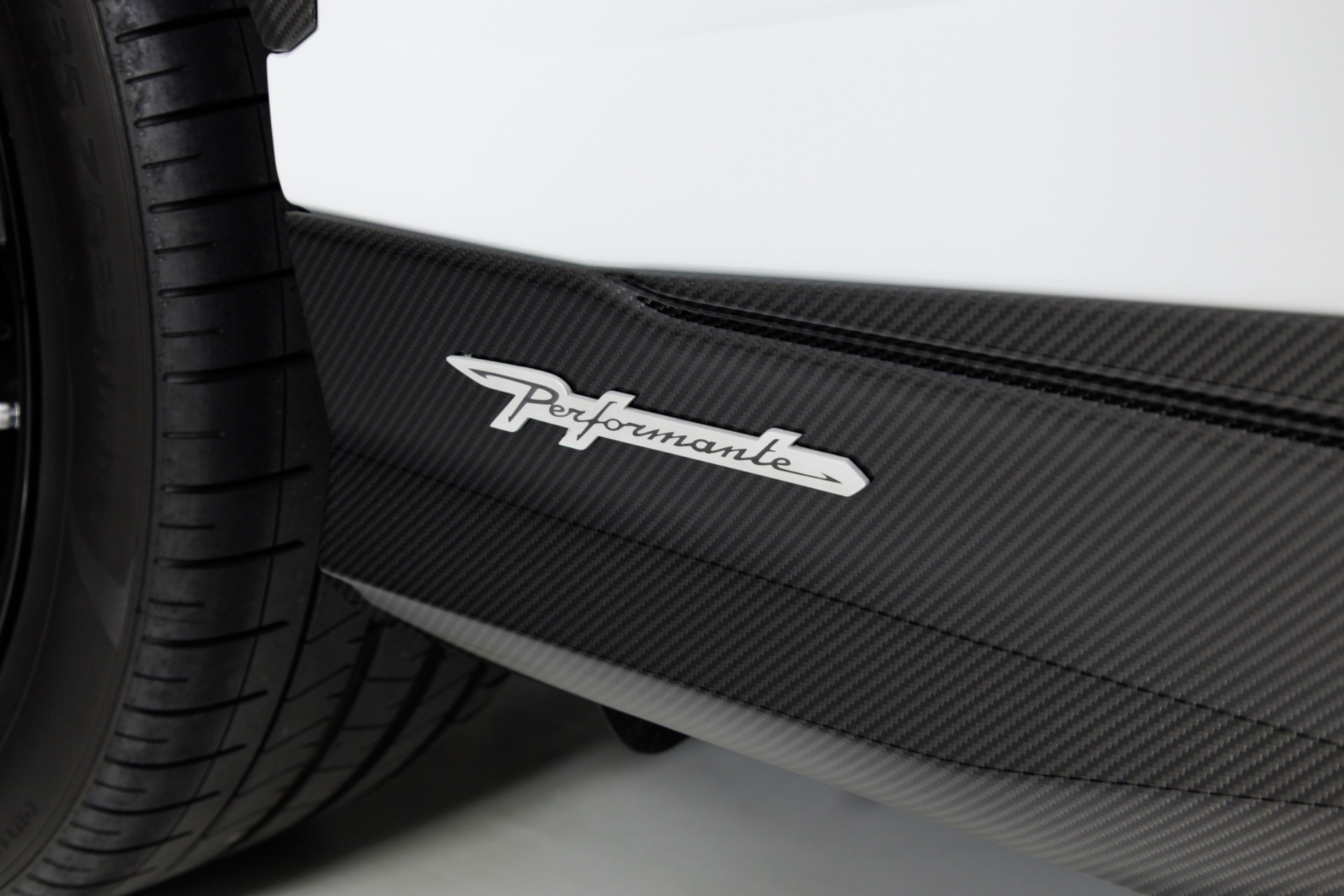 2024 Lamborghini Urus Performante - Photo 82