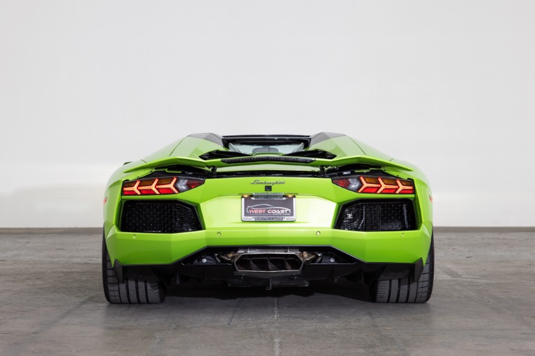 2015_lamborghini_aventador-