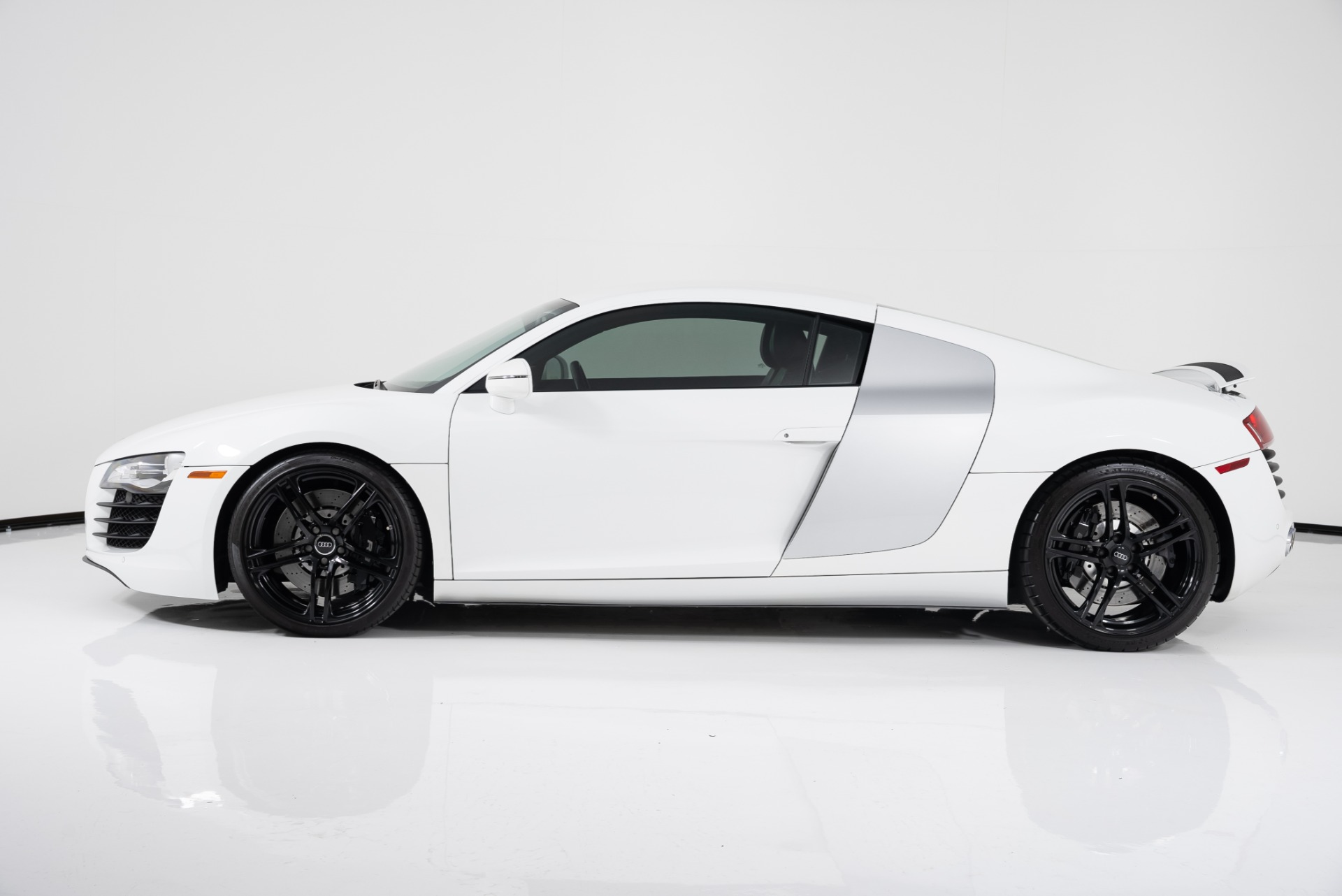 Used 2008 Audi R8 quattro *Gated Manual* For Sale (Sold