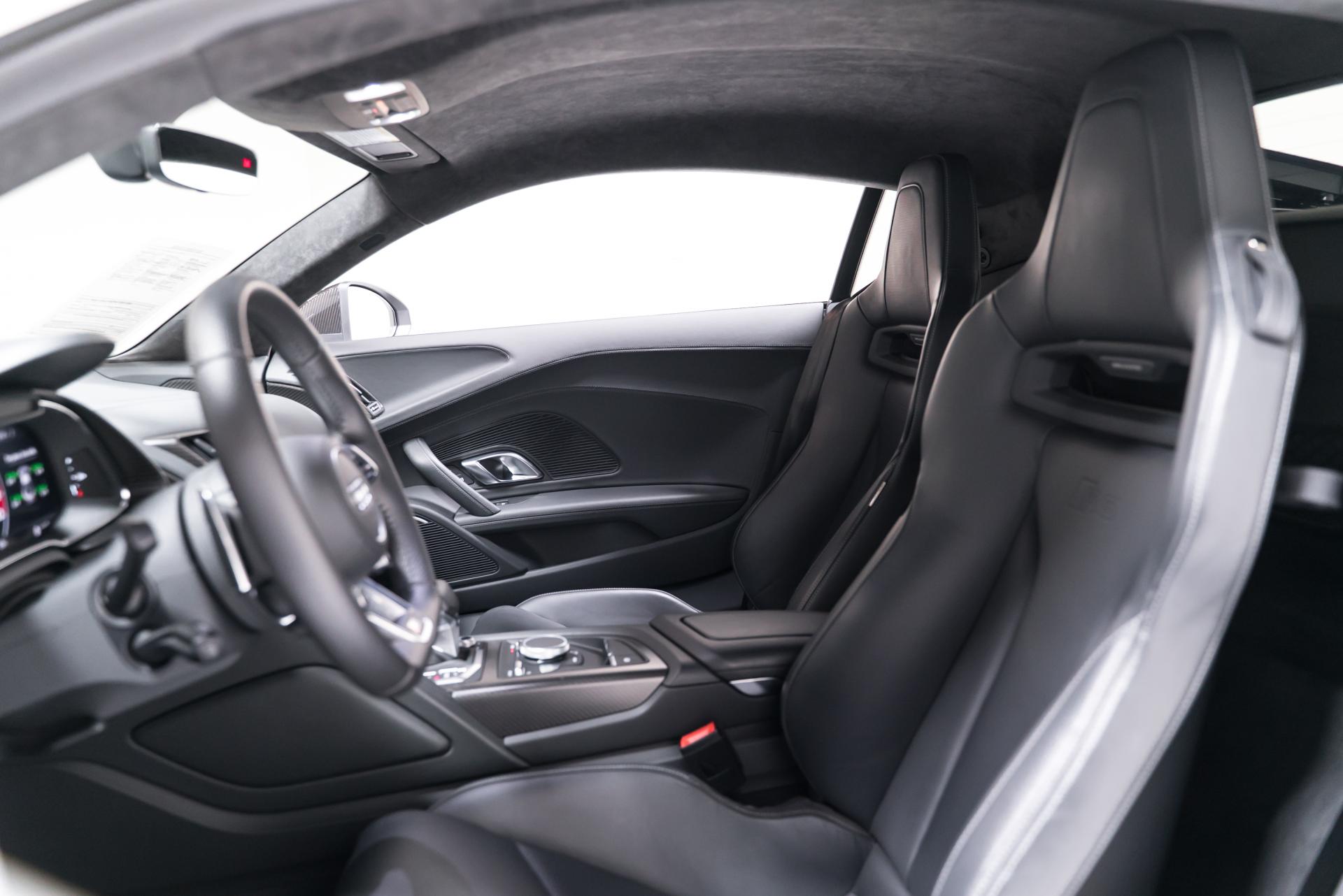Audi アウディ100GL 金属製トレイ　ヴィンテージ VW GROUP | NEW Genuine Audi Discs 01J-398-241 | USA DEALER