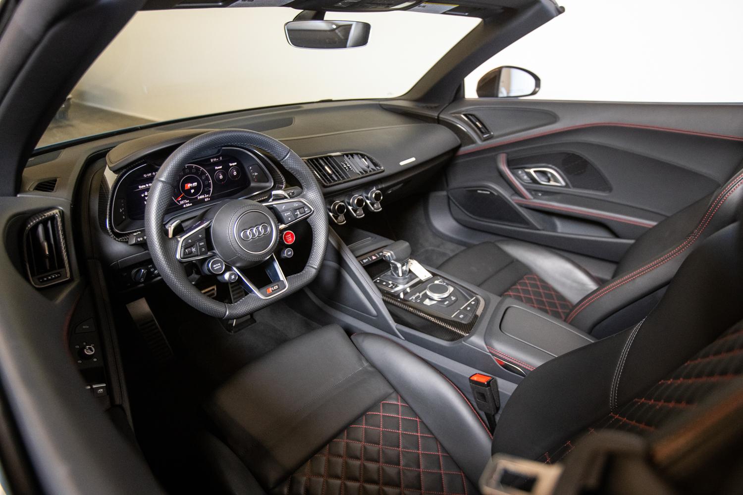 Audi R8 Convertible Interior
