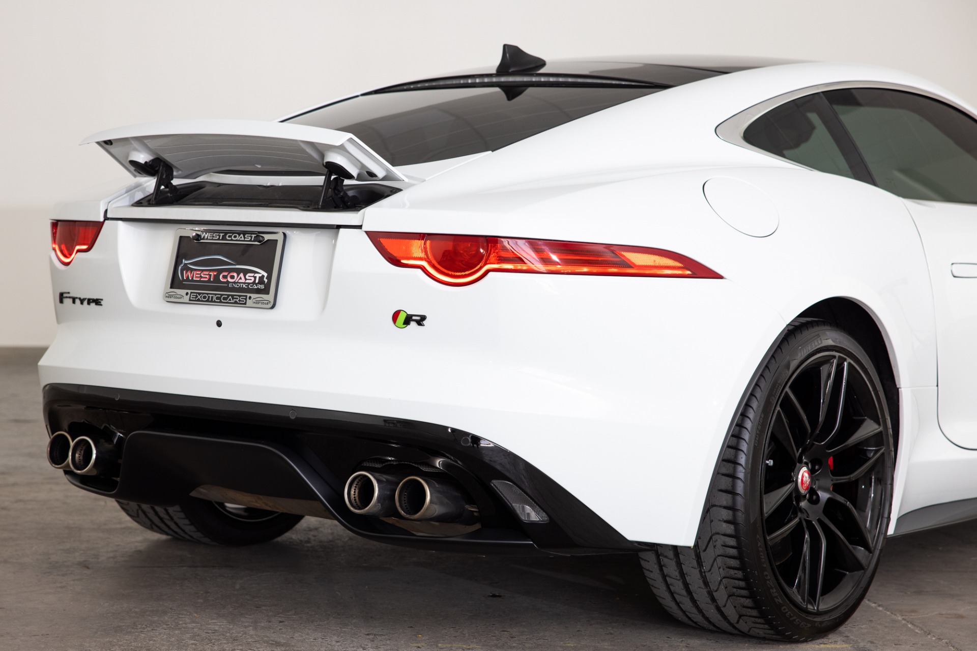 Joint Quart De Vitre Jaguar F-Type 2015-2024 - Modèle S/R, Pièce D'origine