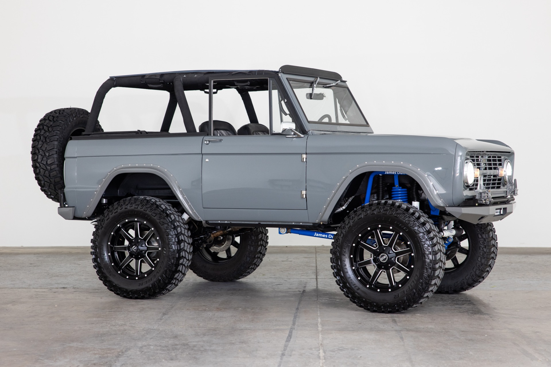 Used 1972 Ford Bronco Custom For Sale (Sold)