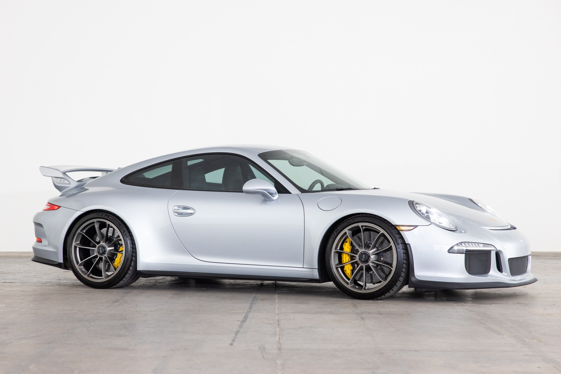 希少品　ボトルセンGT3 　TheＧＡＰ　2点used Used 2014 Porsche 911 GT3 w/CCBs For Sale (Sold) | duPont REGISTRY