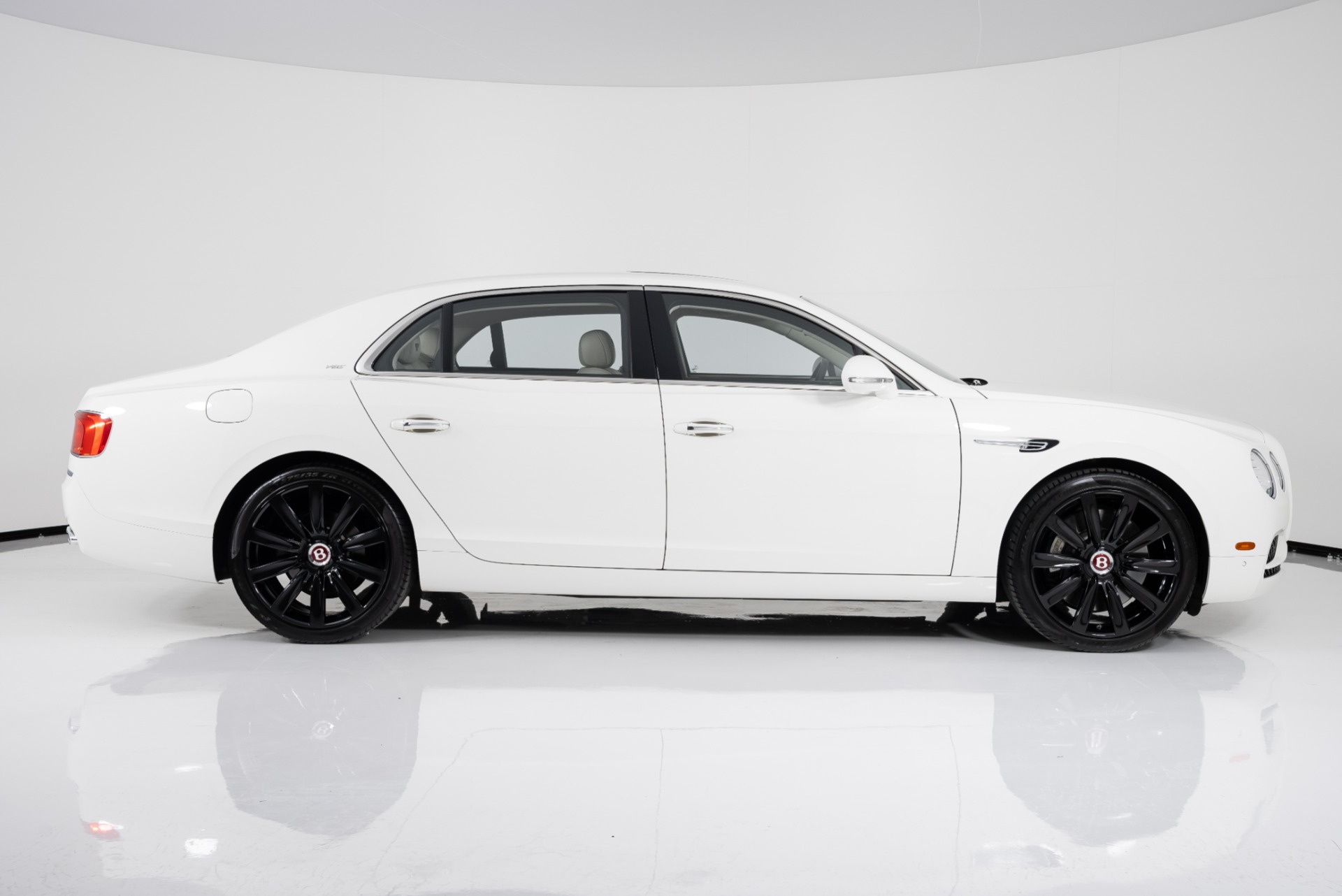 Used 2017 Bentley Flying Spur V8 S For Sale (Sold) | duPont