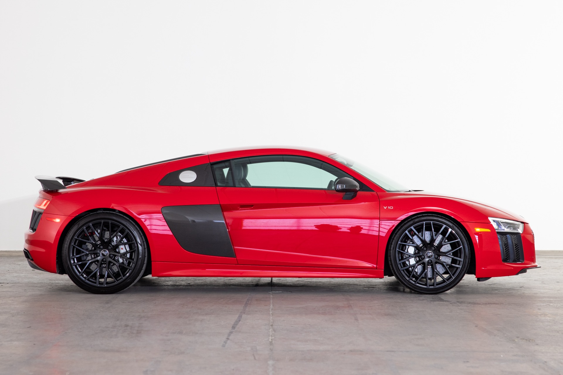 Used 2017 Audi R8 5.2 quattro V10 Plus For Sale (Sold
