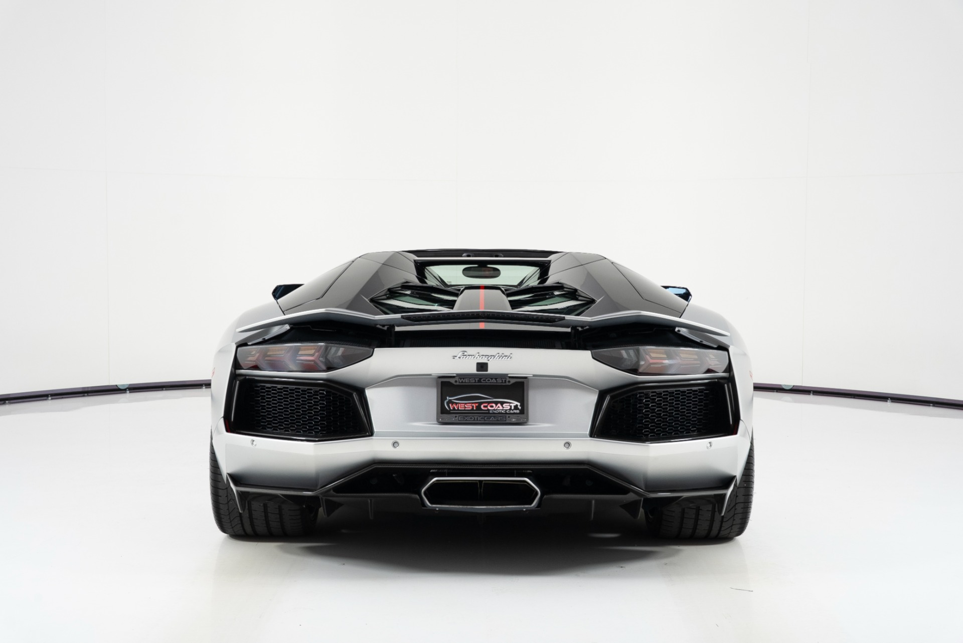 Used 2016 Lamborghini Aventador Roadster Pirelli Edition For Sale