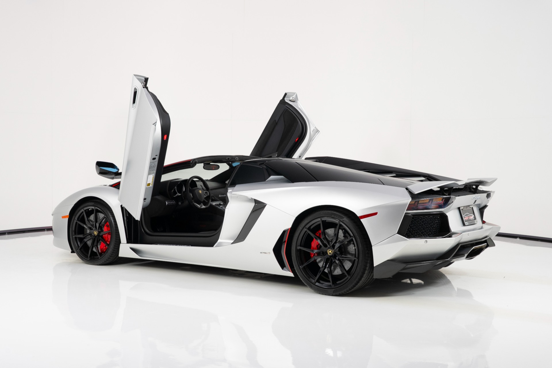 Used 2016 Lamborghini Aventador Roadster Pirelli Edition For Sale