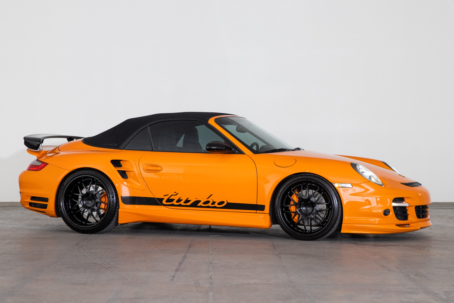 Cab Top & A-Pillar Kit | PORSCHE 911 TURBO 2018 Cab Top & A-Pillar Kit | PORSCHE 911 TURBO 2018